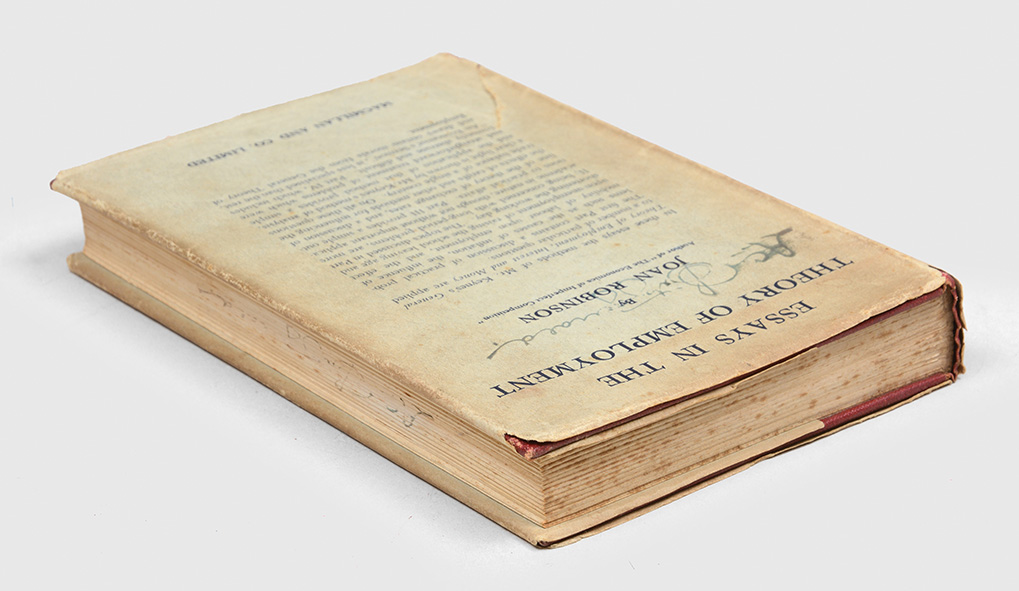Essays in the Theory of Employment.,ROBINSON, Joan. ,1937