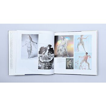 The Art of Zandra Rhodes.,RHODES, Zandra, & Anne Knight.,1984