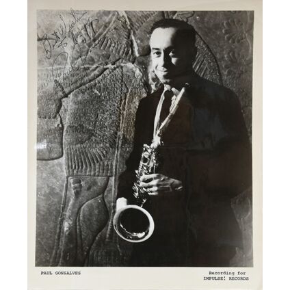 Over Time the jazz ミルト・ヒントン直筆サイン入り写真集 洋書 Jazz - Performing Arts - Books